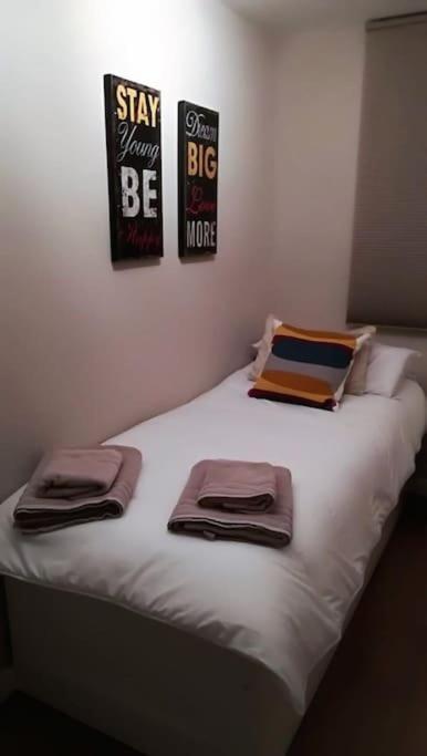 Apartamento Cuarzo Sevilla Eksteriør bilde